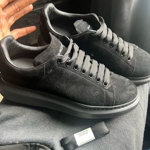 Oversized Alexander McQueen 10.5